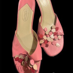 Perfectly Pink Vintage 90's-2000's Talbots Kitten Heels